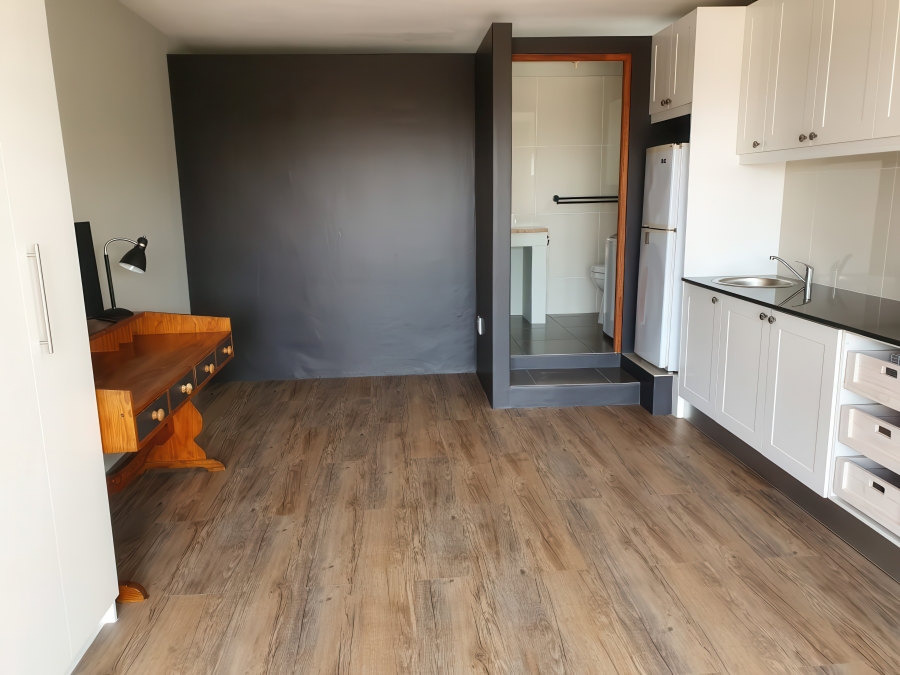 4 Bedroom Property for Sale in Myburgh Park Western Cape